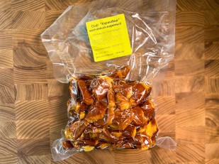 Сырный продукт ФЕРМЕРСКИЙ бочонок белый: Жареный сыр