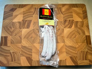 Бастони Палочки свиные острые: Колбаски сыровяленые Mini Fuet 